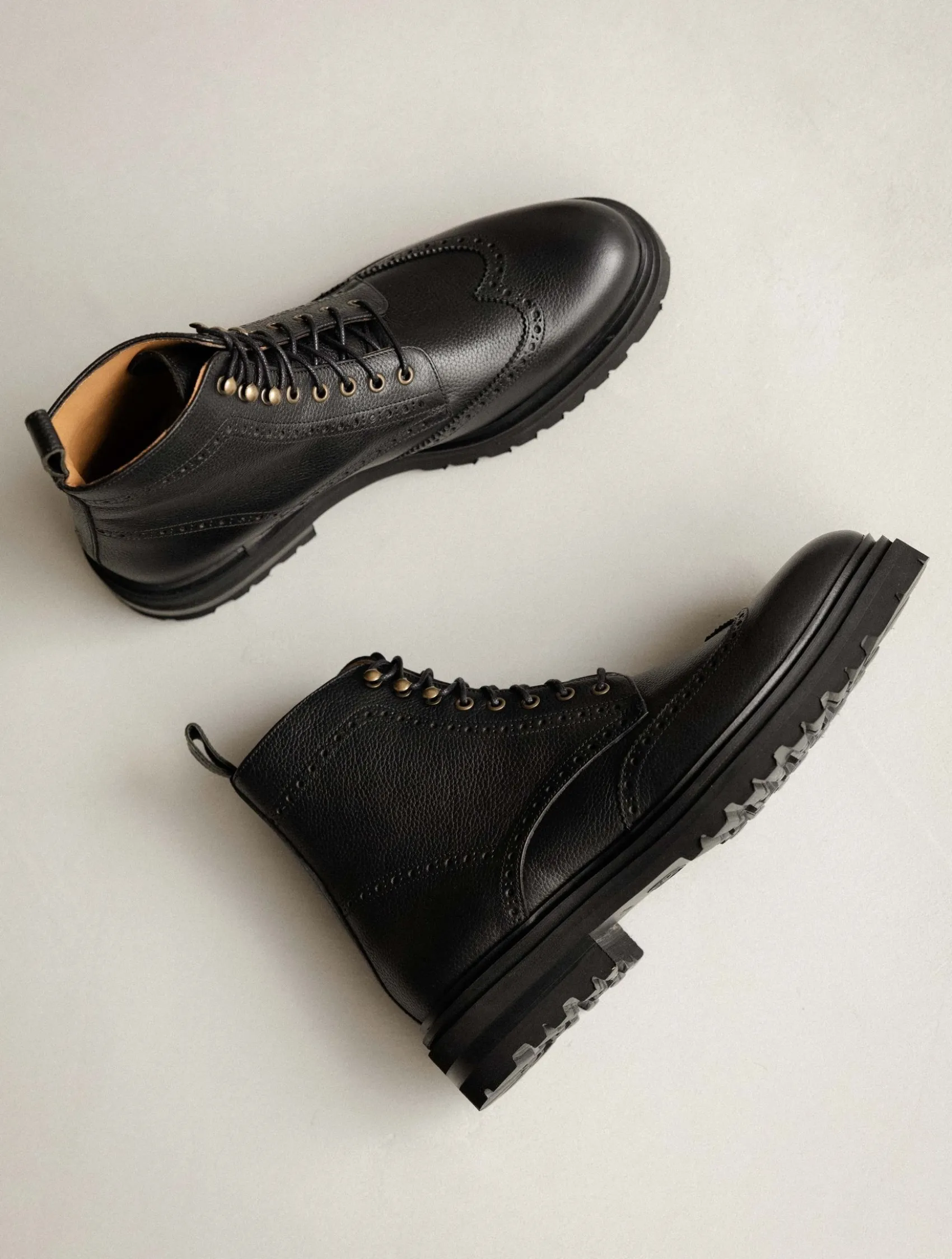Homme Bobbies Leandro