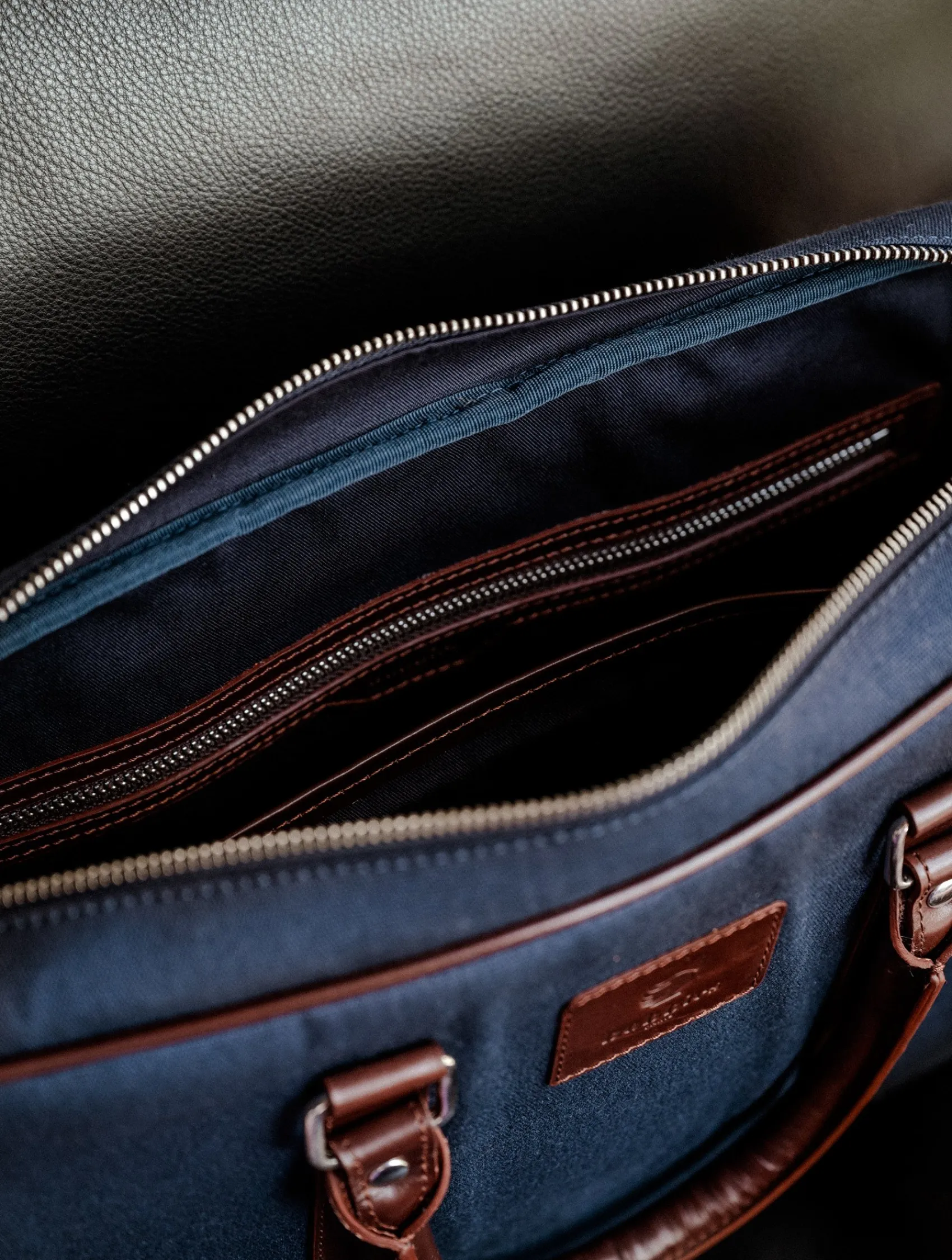 Homme Bobbies Monceau