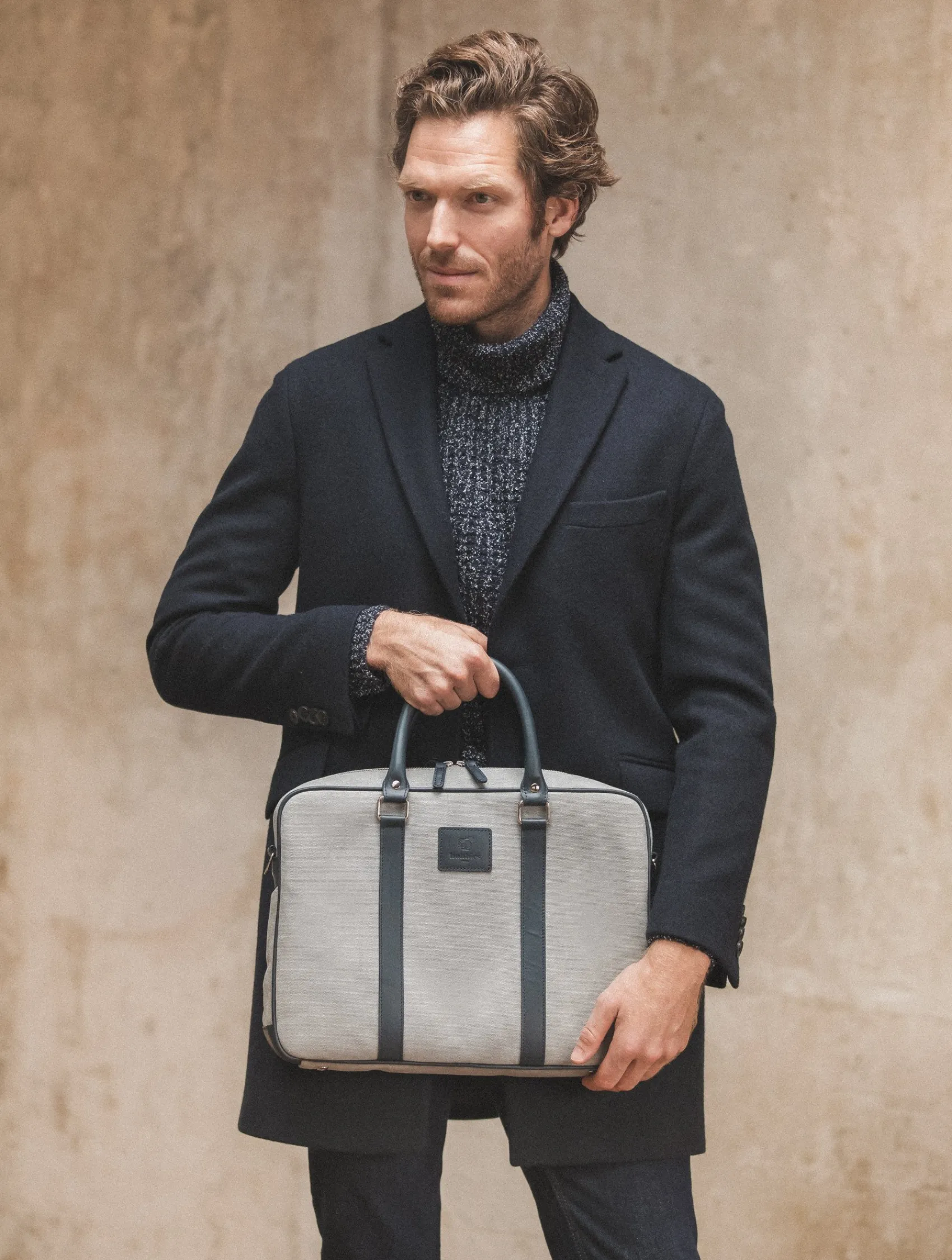 Homme Bobbies Monceau