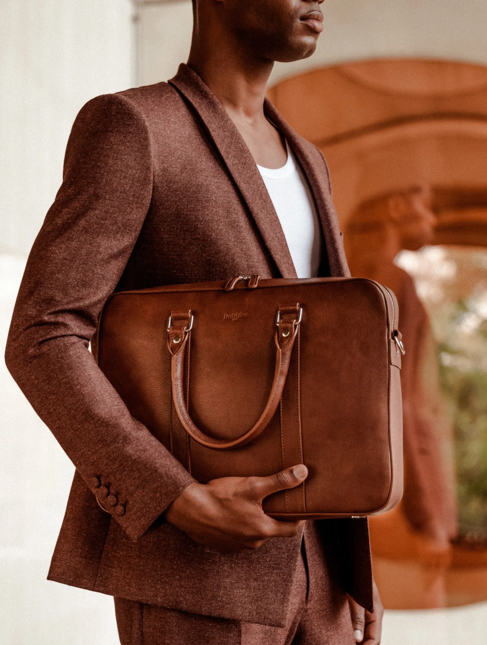 Homme Bobbies Monceau