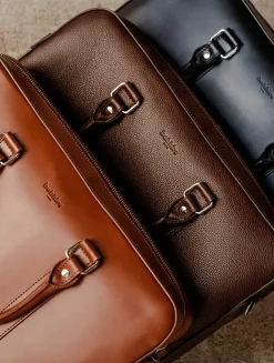 Homme Bobbies Monceau